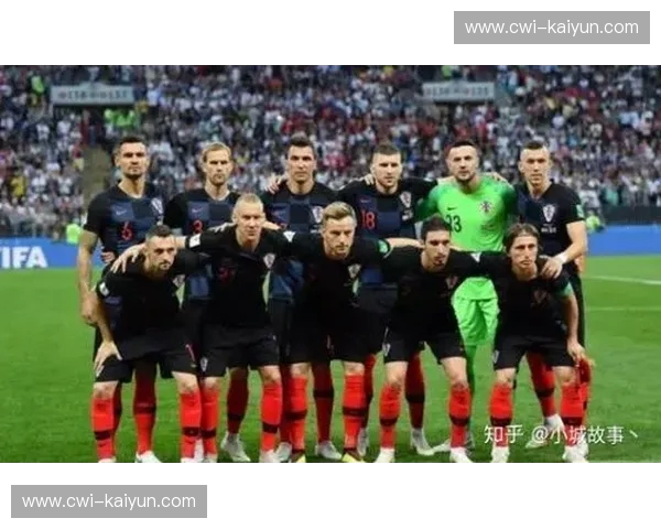 绿茵场上的冰与火之歌：高卢雄鸡与格子军团的宿命对决